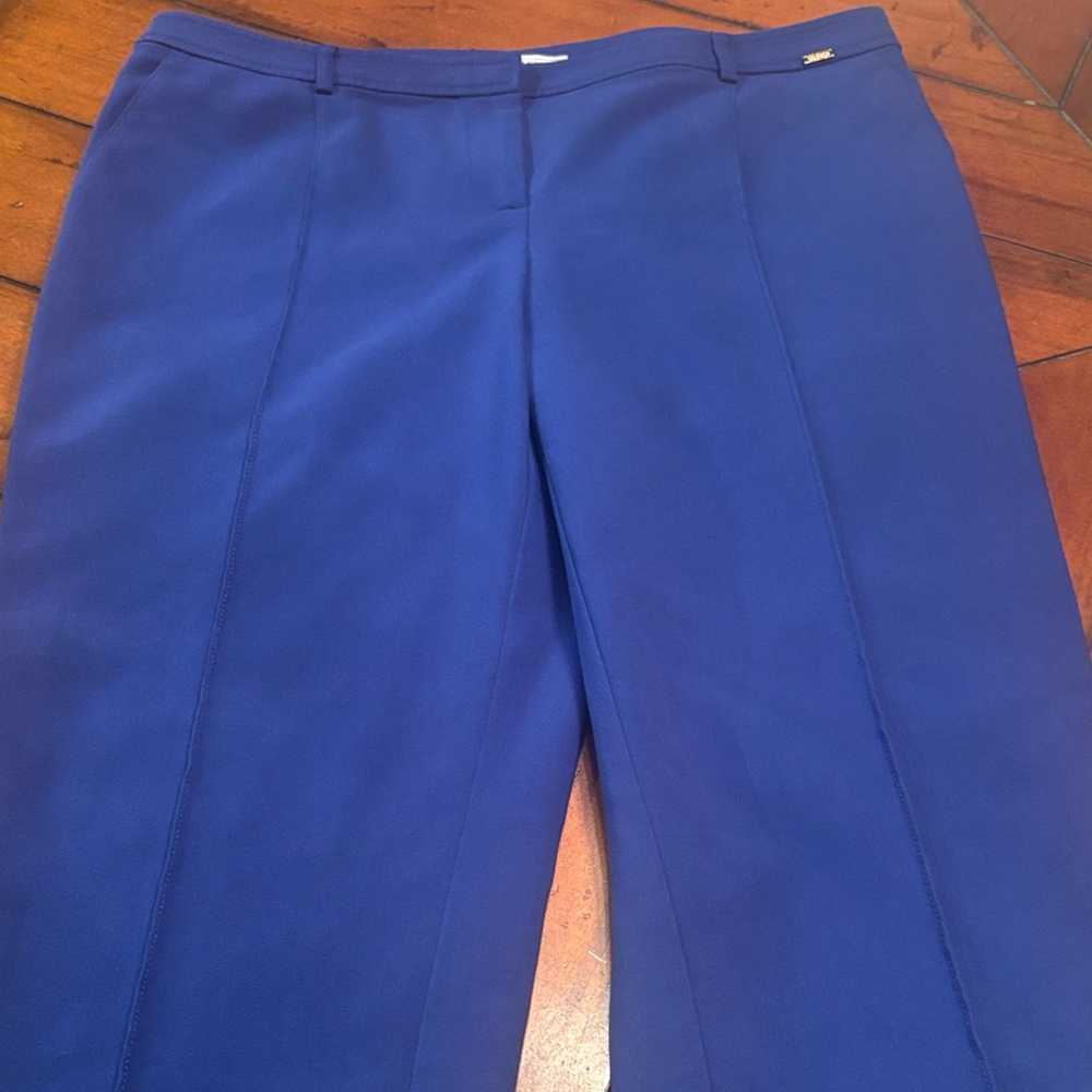 St John Sport Elegant Blue Women's Pants